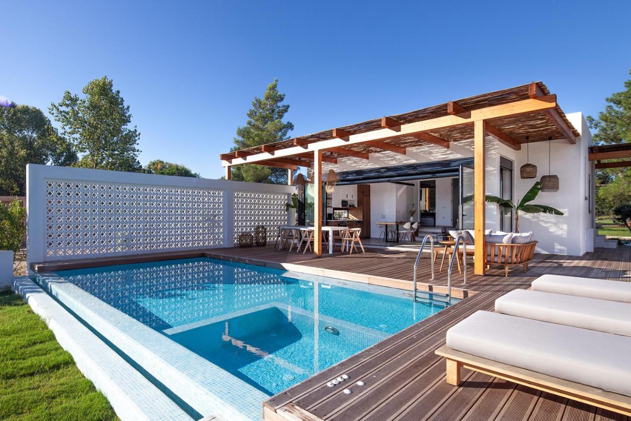 Sun 'N Chill, Boutique Apartments & Beach Villa Melikia Экстерьер фото